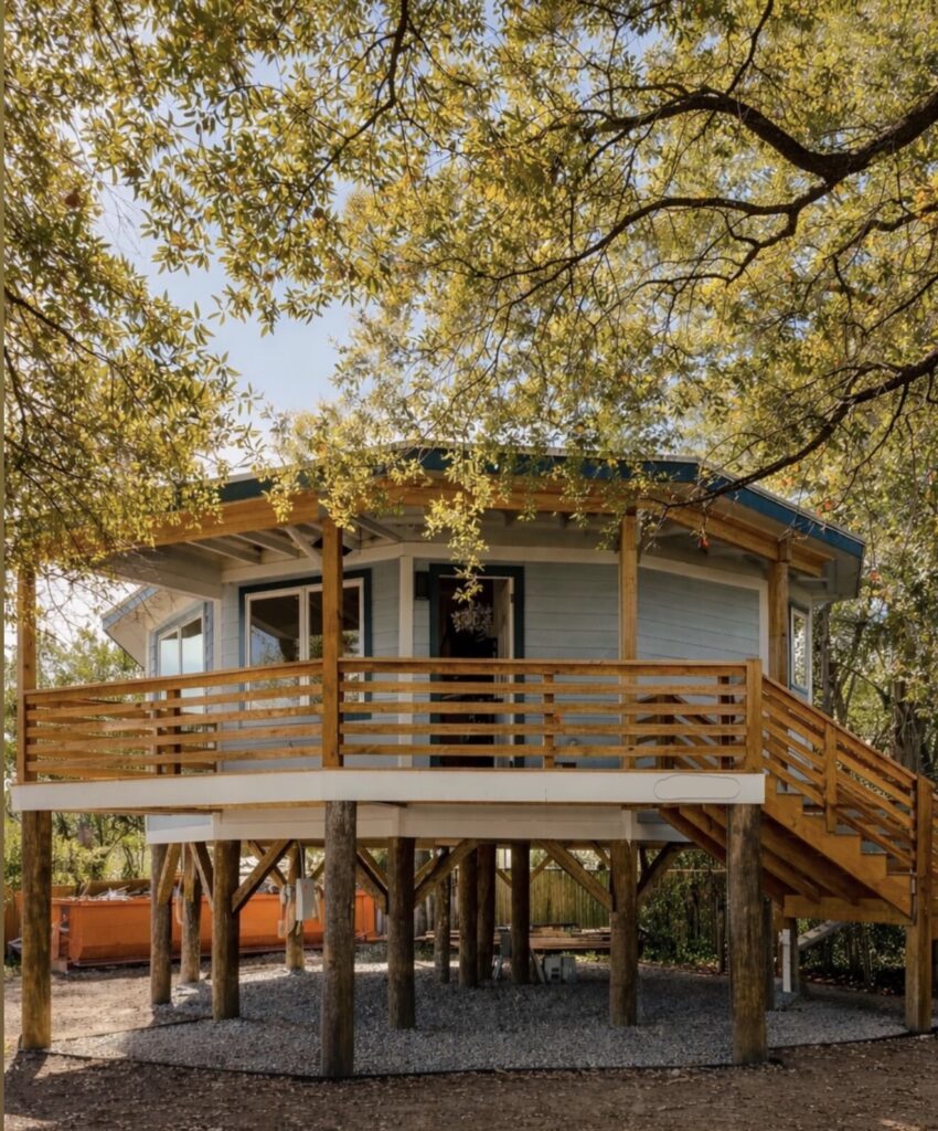 Round House
